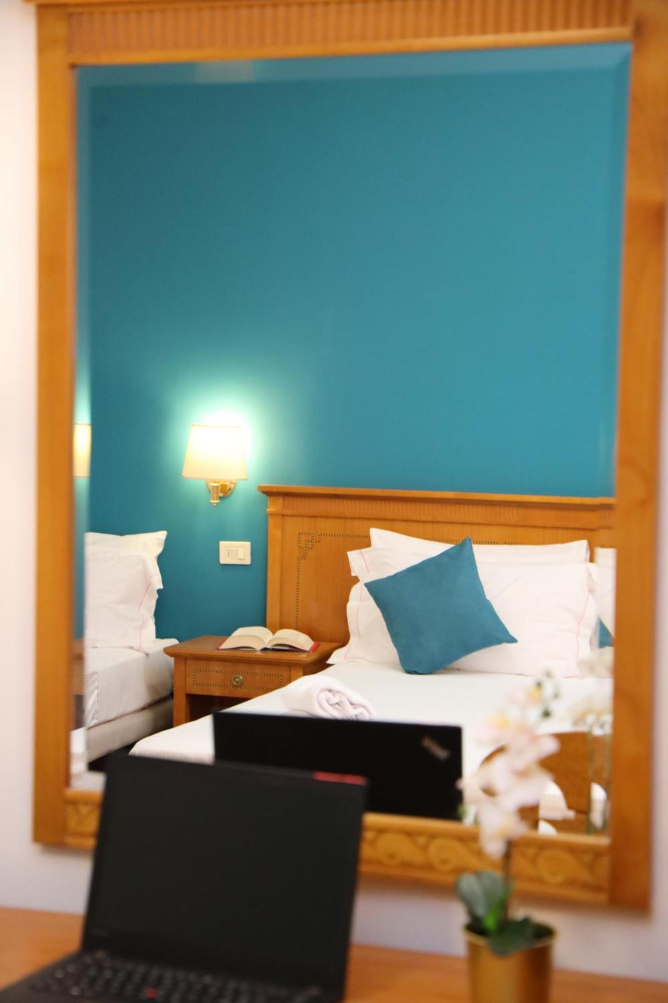 Majestic Hotel 4*